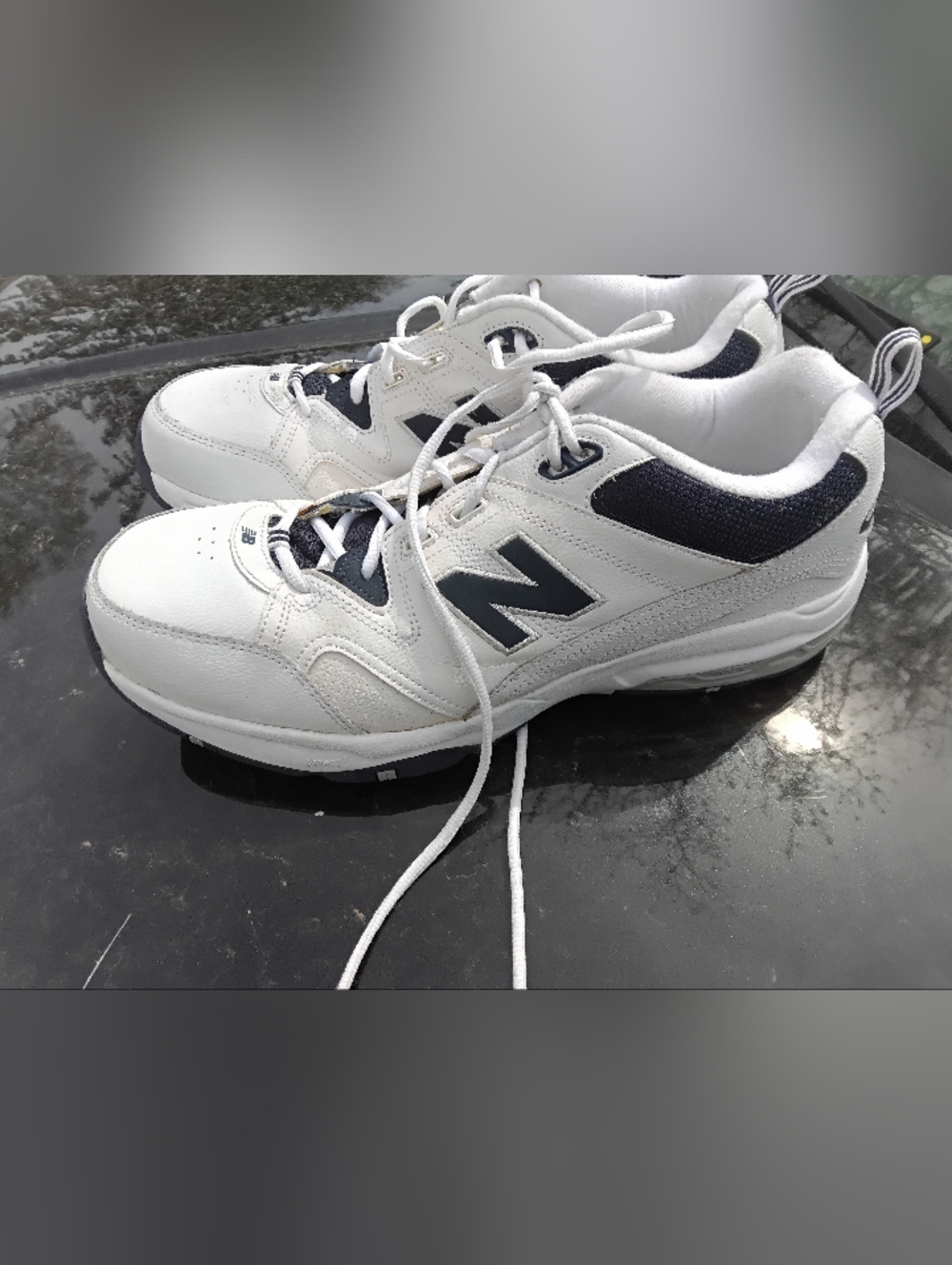 Mens New Balance 609 Sneakers white and  blue Size 15